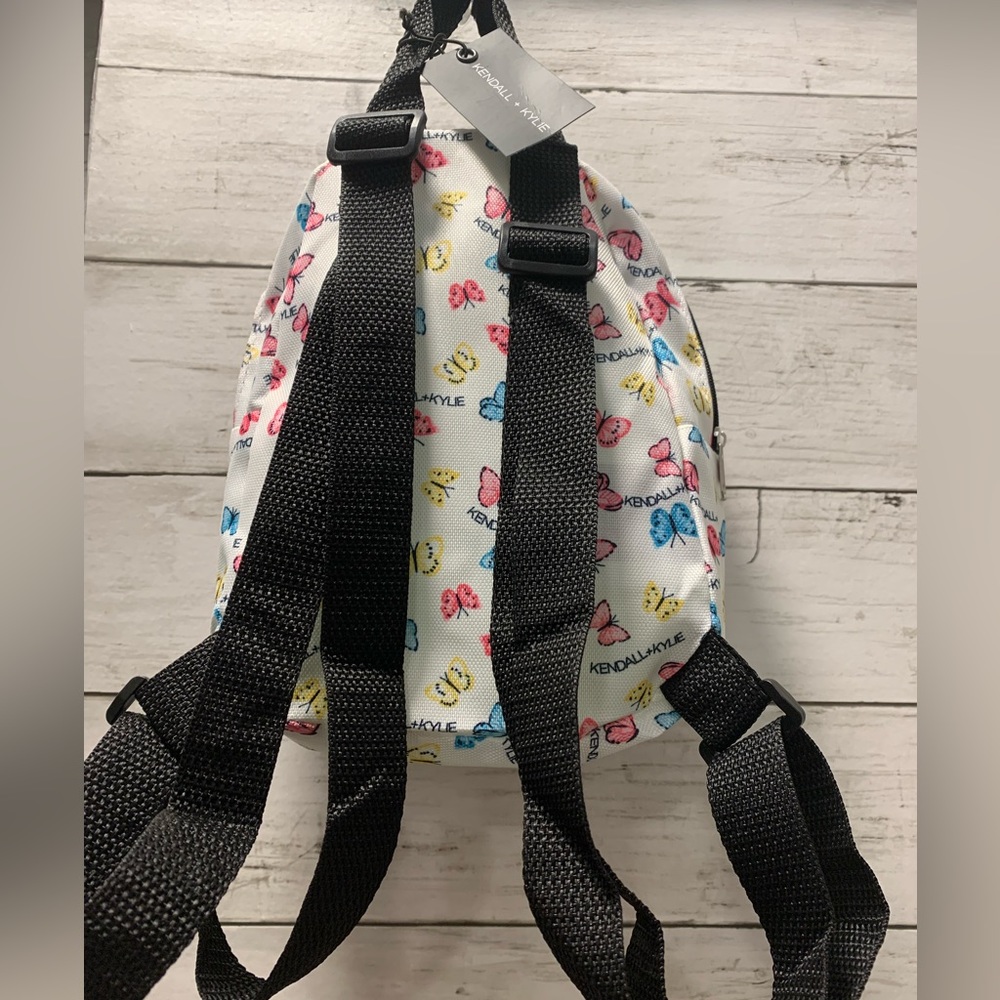 KENDALL + KYLIE NYLON MINI BACKPACK PURSE Bag NEW WITH TAG - Picture 3 of 4
